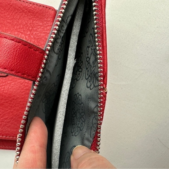 🌼2 for $30🌼 NEW Enzo Angiolini Red Wristlet - Picture 7 of 8